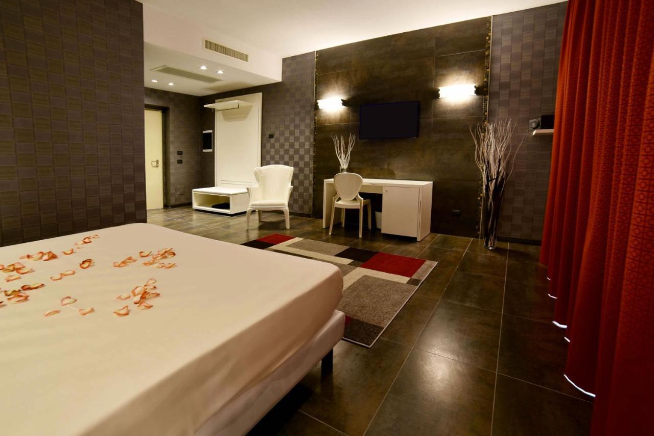 Sweet Motel Verdello Esterno foto